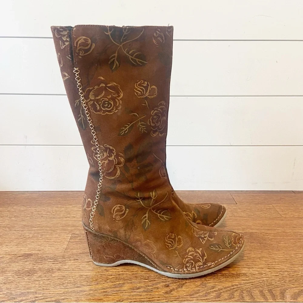 Pon Quintana | Women’s Suede Wedge Size Zip floral Boots Size 38 1/2 - Picture 5 of 12